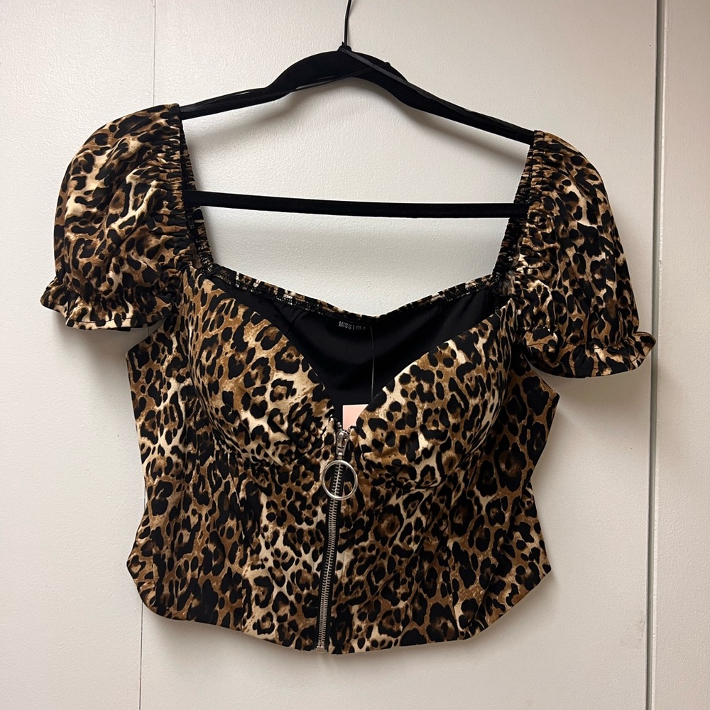 Miss Lola Leopard Crop Top